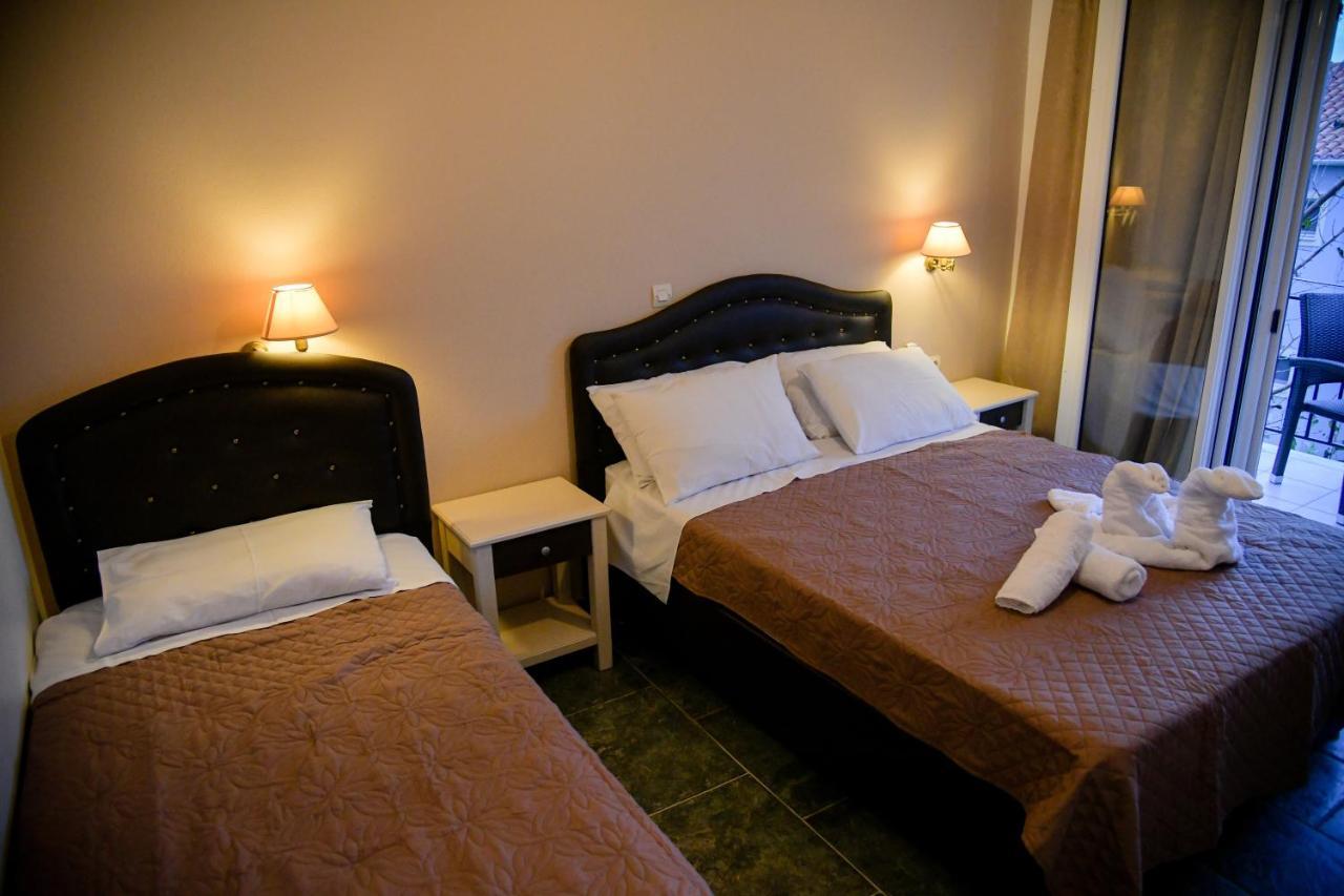 Blue Star 2 Hotel Pyrgi Thermis Ngoại thất bức ảnh